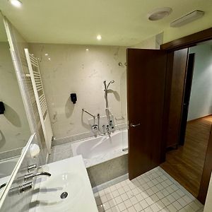 Habitación con Cama King